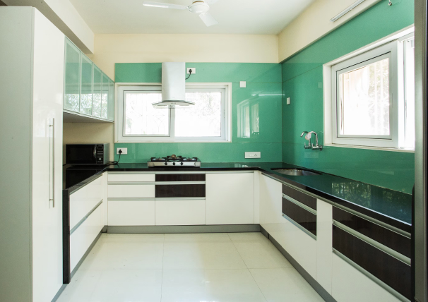 U shaped Modular kitchen